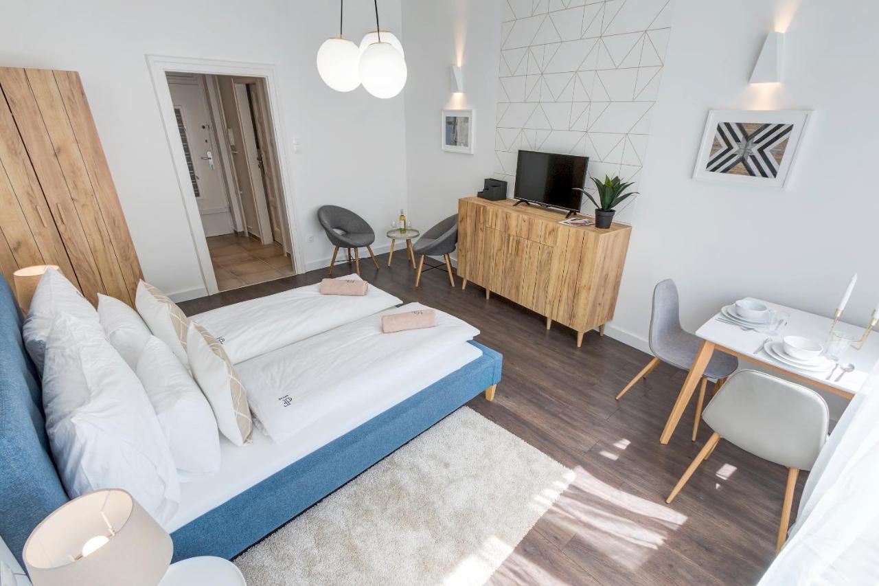 D.Five Harmony Studio At Vaci Street Lejlighed Budapest Eksteriør billede
